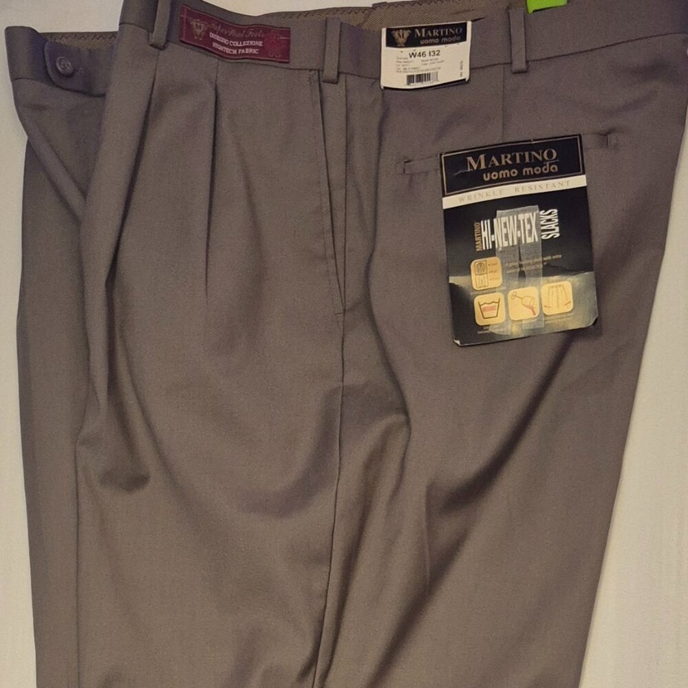 Martino Dress slacks in size 46/32  NWT